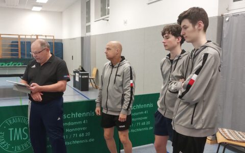 2. Herren holt Tabellenführung zurück